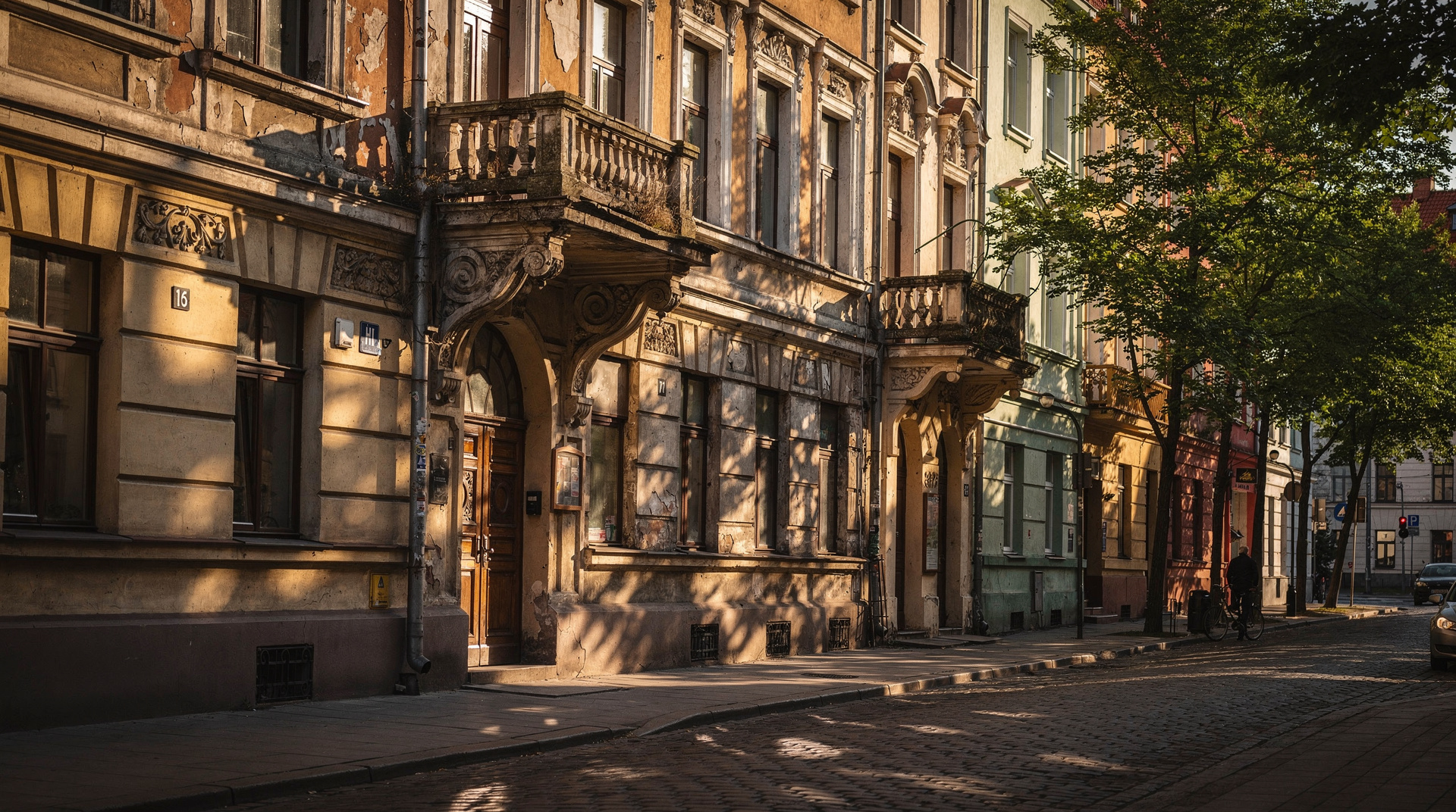 Best Art Nouveau walking tours in Riga compared (2026)
