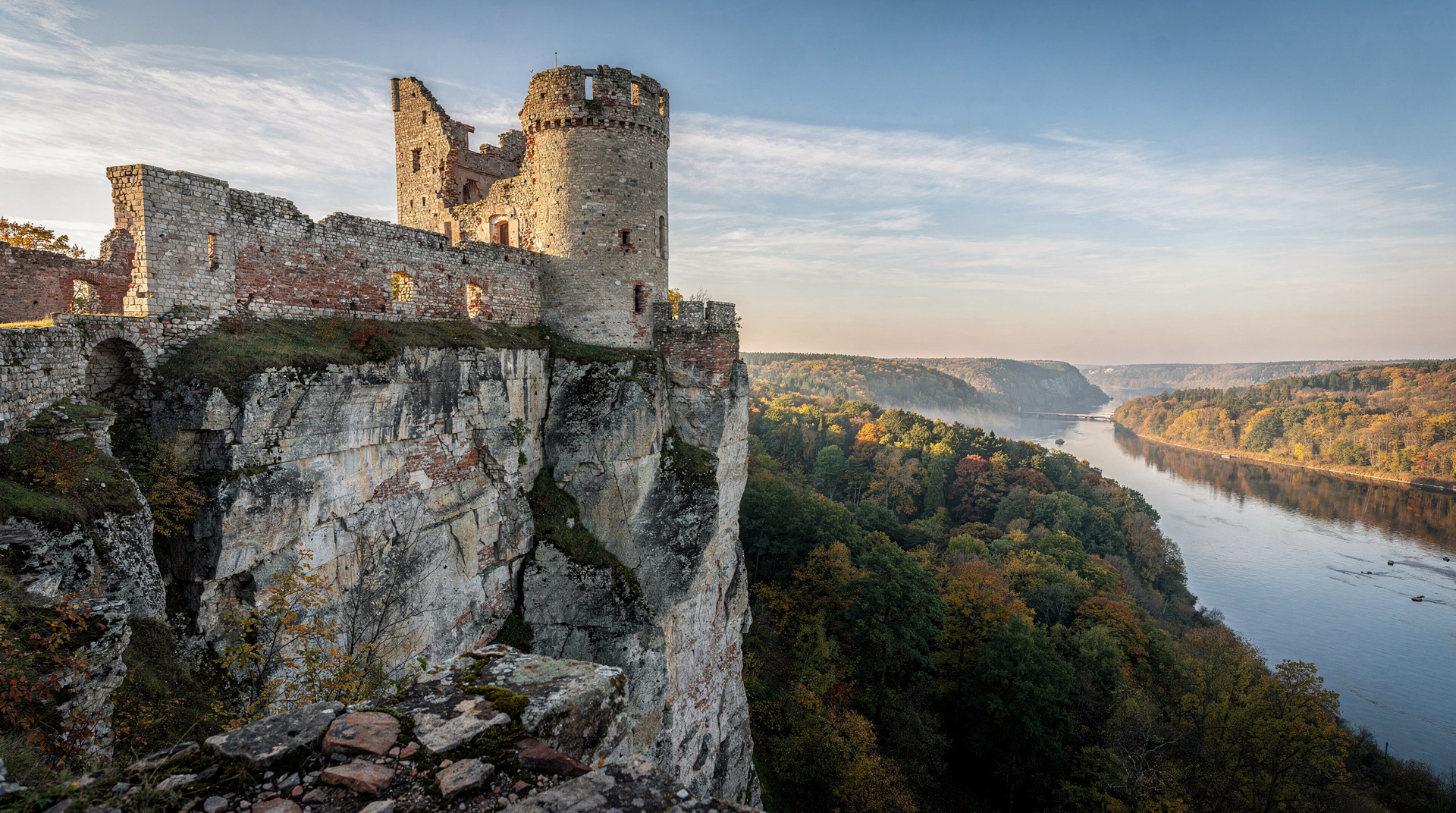 Sigulda vs Cēsis: which day trip from Riga should you choose? — Sigulda vs Cēsis compared as day trips from Riga: what each offers, how to get t